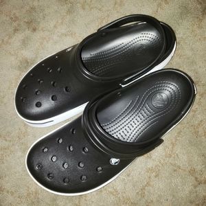 NWOT Black Crocs m10, w12